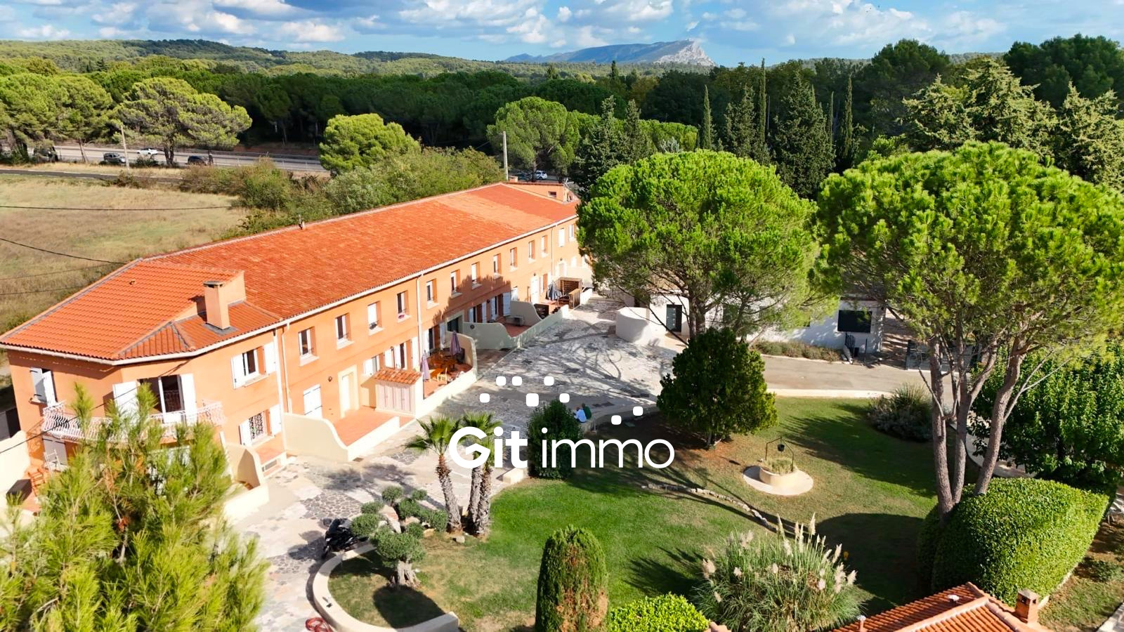 Appartement 2 pièces 50 m² · à Aix-en-Provence · 50 m² · 220 000 €