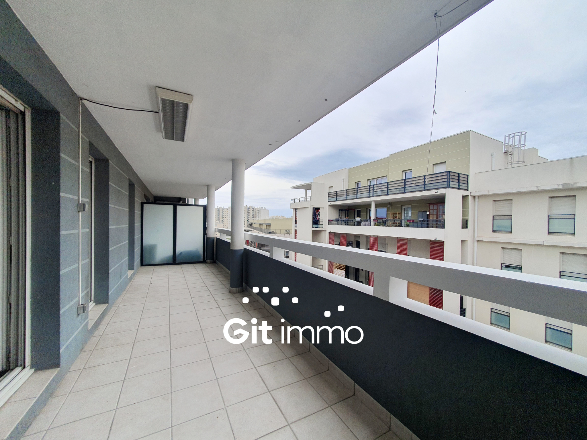 Vente Appartement 82m² 4 Pièces à Marseille (13006) - Git Immo